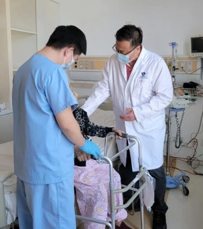北京<em>和睦家医院</em>为高龄骨折患者提供一体化治疗、康复服务