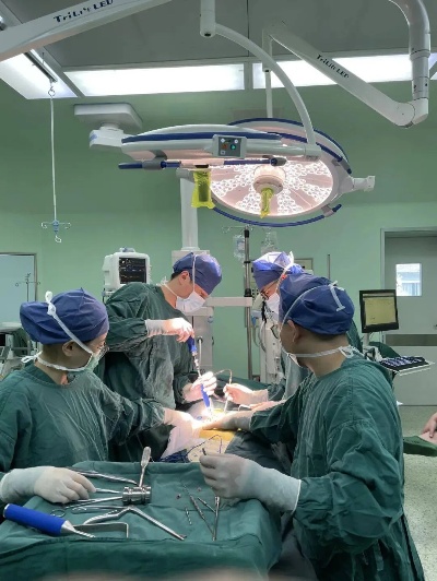 省级脊柱外科专家<em>赵兴</em>每周三上午坐诊县人民医院，有需要的赶快来预约！