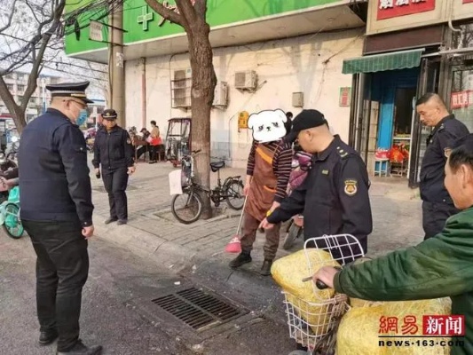 河南<em>漯河</em>：多家乱倒泔水油污餐饮店受处罚