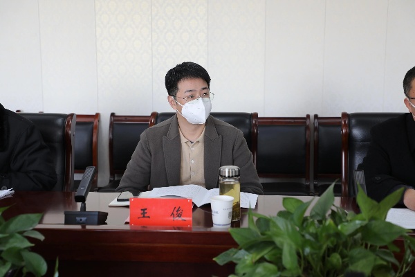 <em>滁州</em>市检察院到定远县听取代表委员意见建议并调研双提升及平安建设工作