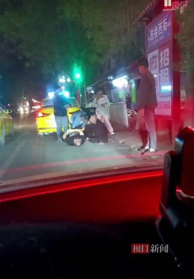 <em>宁夏</em>中卫两乘客酒后殴打的哥被拘9日，的哥：没敢还手，还手性质就变了
