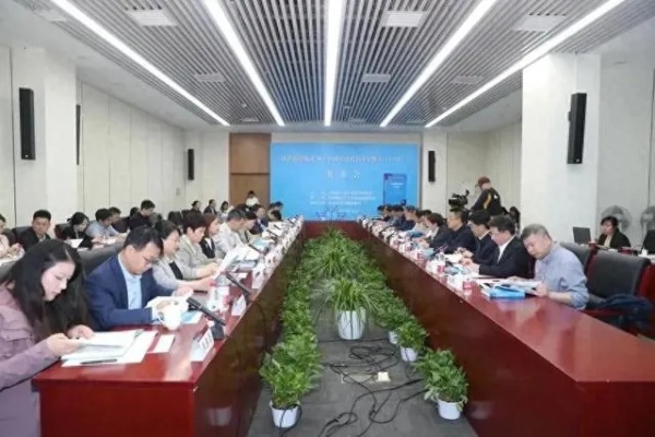 《法治政府蓝皮书：<em>中国</em>法治政府评估报告（2023）发布，上海评估排名全国第一