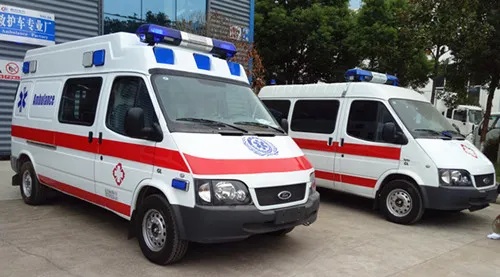 <em>喀什</em>麦盖提306骨伤救护车