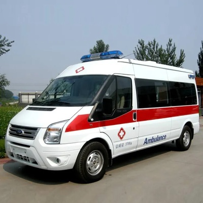 新疆吐鲁番出租<em>私人</em>救护车价格-长途救护车转运病人-服务贴心