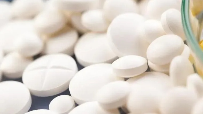 北京大学<em>第一医院</em>研究发现:60岁后服用阿司匹林,小剂量可能更安全