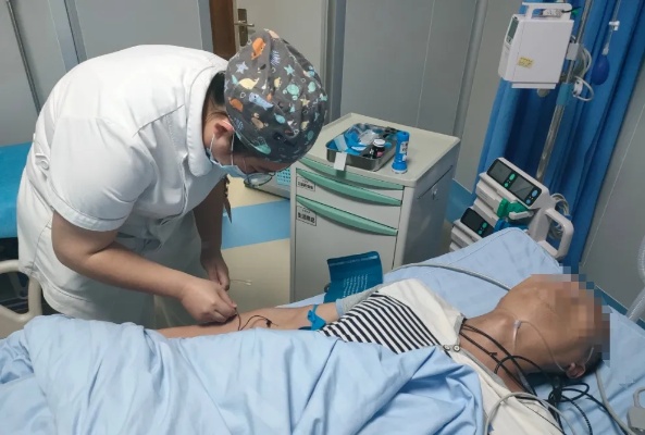<em>宜宾</em>市第二中医医院开展紧急用血应急演练 提升应急医疗救治水平