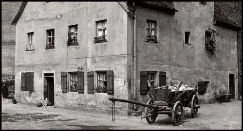 一组1910年代拍摄的老<em>照片</em>，<em>真实</em>记录了那个百年前的德国纽伦堡。