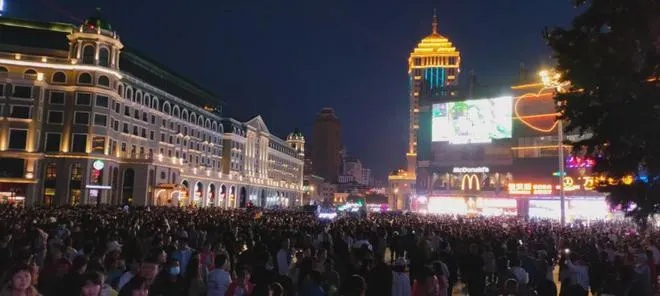 昨天<em>杭州</em>来了170万游客！五一假期你在哪捅人窝