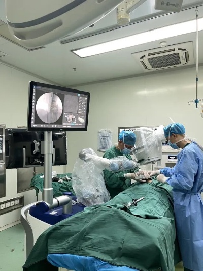 江山邦尔<em>骨科医院</em>开启机器人辅助手术时代