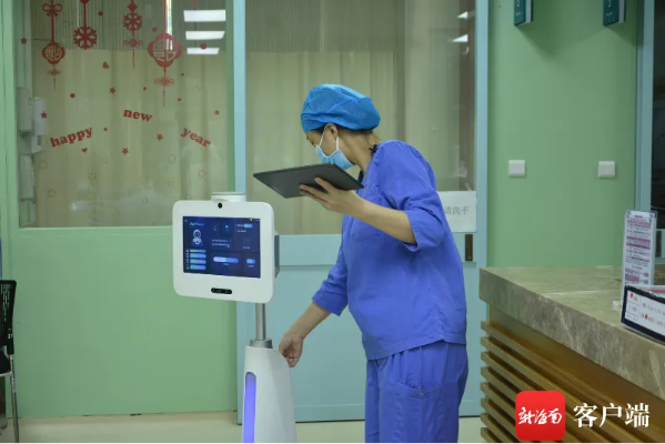 椰视频-让ICU实现“I see you”上海六<em>院海口医院</em>引进机器人远程探视-今日头条