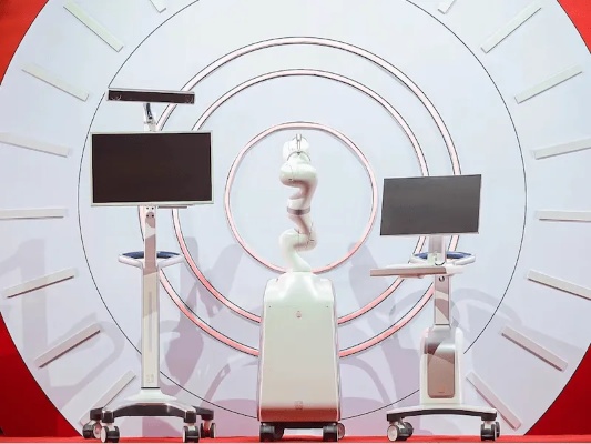 首个国产髋膝一体机<em>骨科</em>手术机器人系统上市