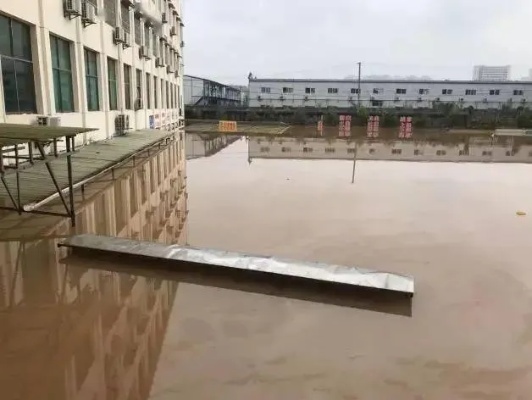 江西<em>上饶</em>一<em>医院</em>被洪水淹没，损失超1200万元
